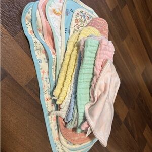 Colorful Baby Burp Cloths Set
